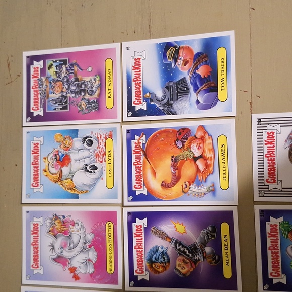 2022 Topps Garbage Pail Kids Trading Cards - Picture 3 of 5